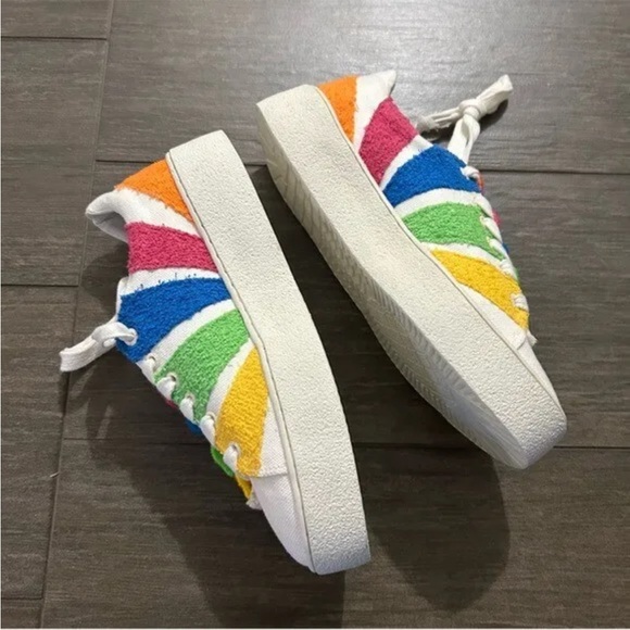 Farm Rio Rainbow Crochet Terry Platform Sneakers - Picture 6 of 6